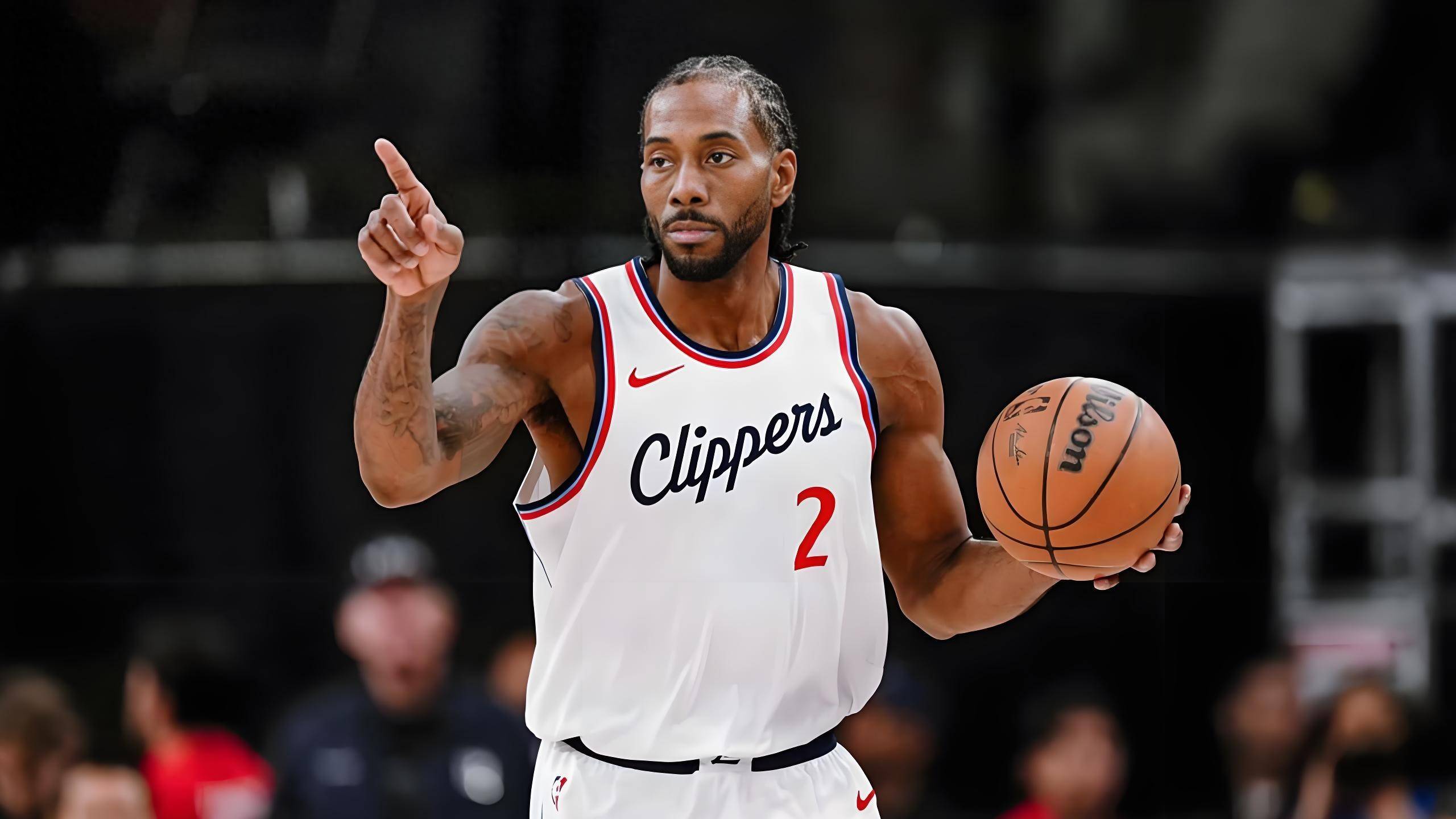 快船击败尼克斯,莱昂纳德表现抢眼 快船击败尼克斯,莱昂纳德表现抢眼