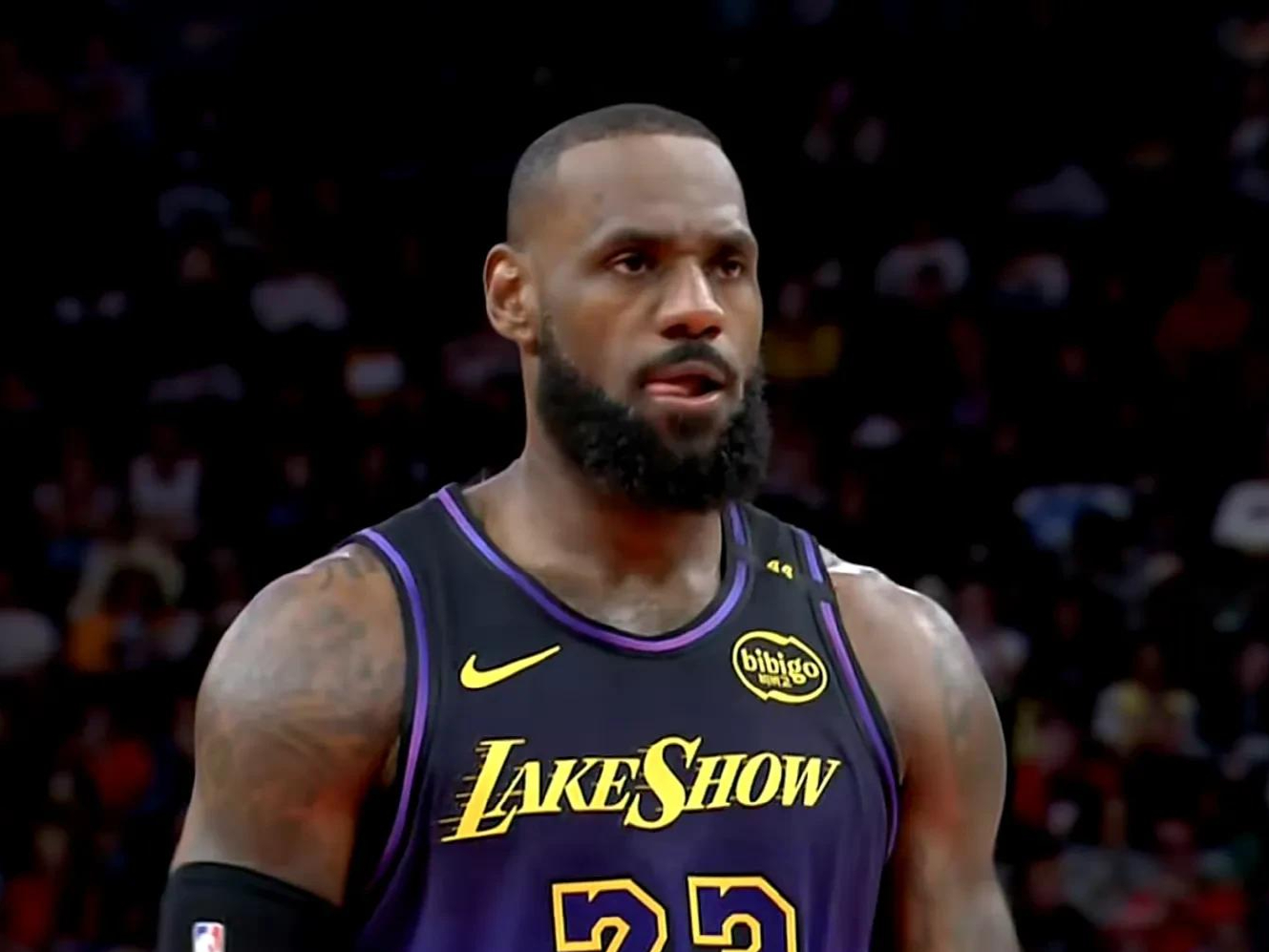 熊猫体育官方网站-火箭遭遇尴尬连败，主场惨败湖人