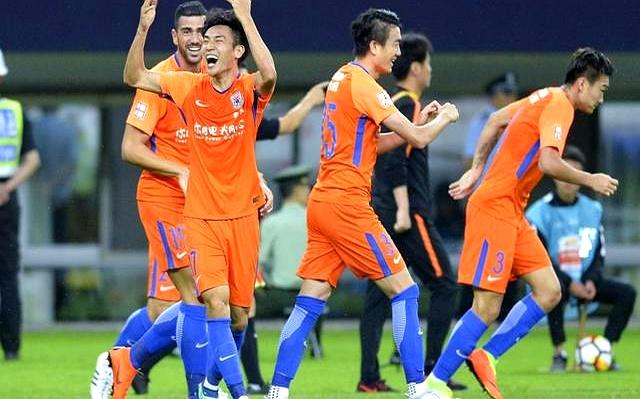 日韩球队实力对拼，晋级名额悬念重重