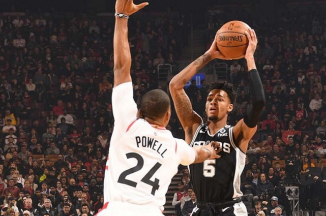 熊猫体育平台-四川队冲锋陷阵，实现惊艳逆转