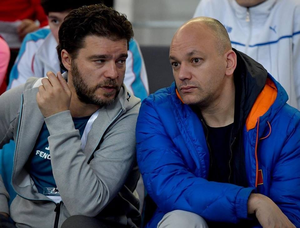 墨西哥代表团斩获击剑比赛金牌 墨西哥代表团斩获击剑比赛金牌