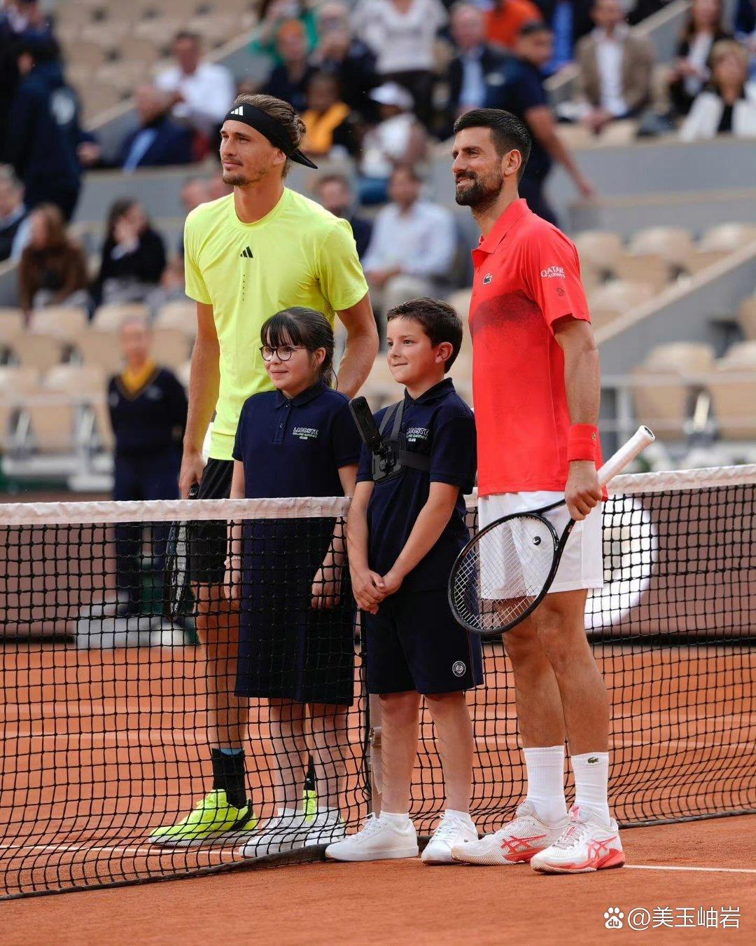 熊猫体育中国App-日本网球队绝杀法国网球队，德约科维奇三分雨点燃全场