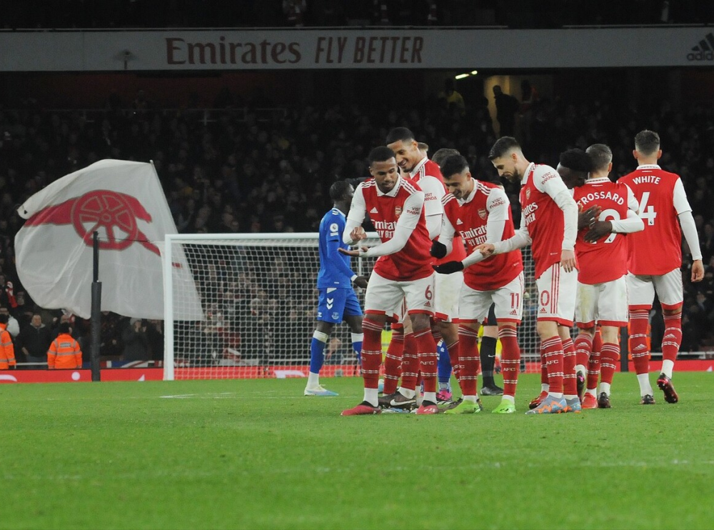 熊猫体育官方网站-包含克罗地亚横扫勒沃库森，马丁内利扛起全队的词条